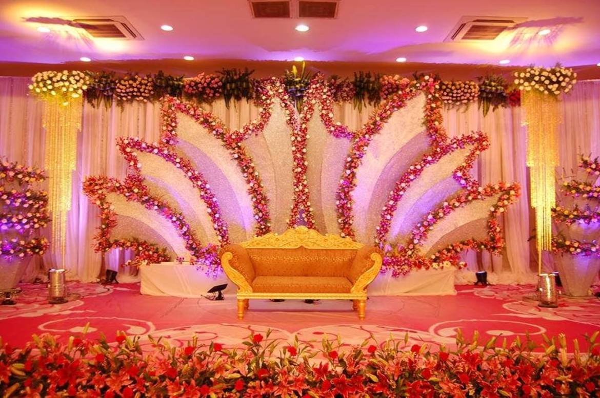 Stage decoration ideas for Indian wedding in 2020 | GrandWeddings